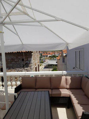 Apartman Tribunj Mate Jareb